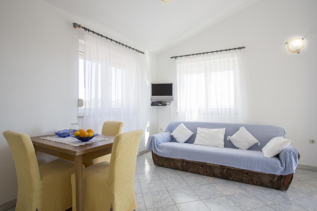 Guest House Croatia Fazana Exterior photo