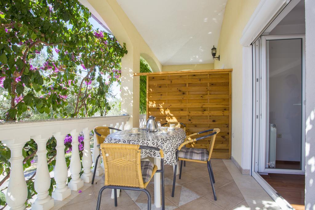 Guest House Croatia Fazana Exterior photo