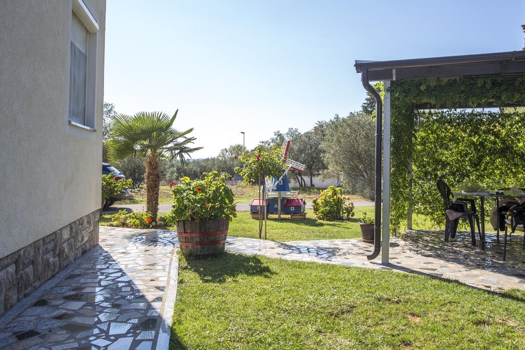 Guest House Croatia Fazana Exterior photo